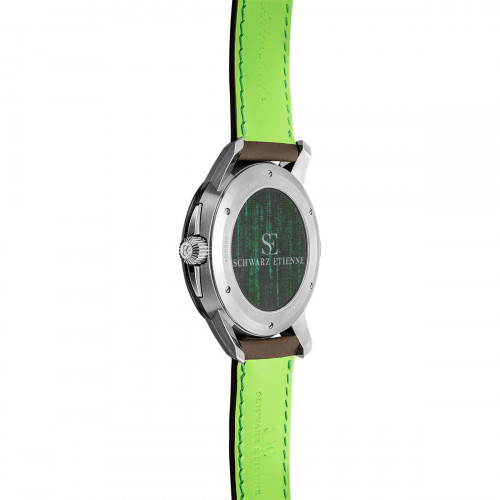 Roswell 08, Schwarz Etienne