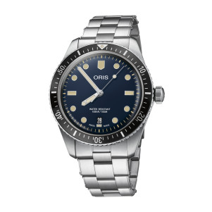 Divers Sixty Five, Oris