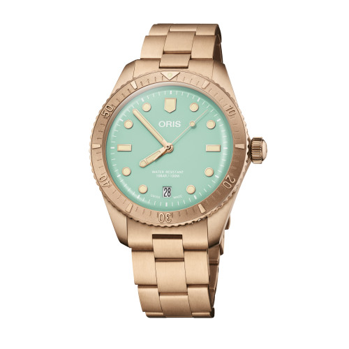 Divers Sixty Five, Oris