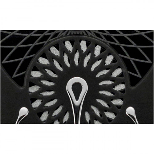 Fiji Floral Seconds, Schwarz Etienne