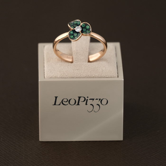 Anello Fiore, Leo Pizzo