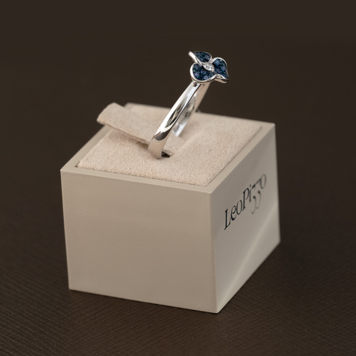 Anello Fiore, Leo Pizzo