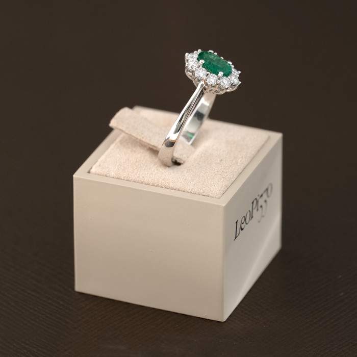 Anello Smeraldo, Leo Pizzo