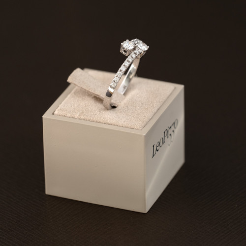 Anello Contrariè, Leo Pizzo