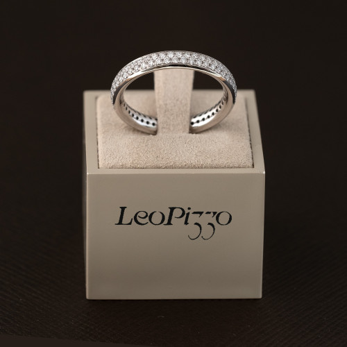 Anello Diamanti, Leo Pizzo