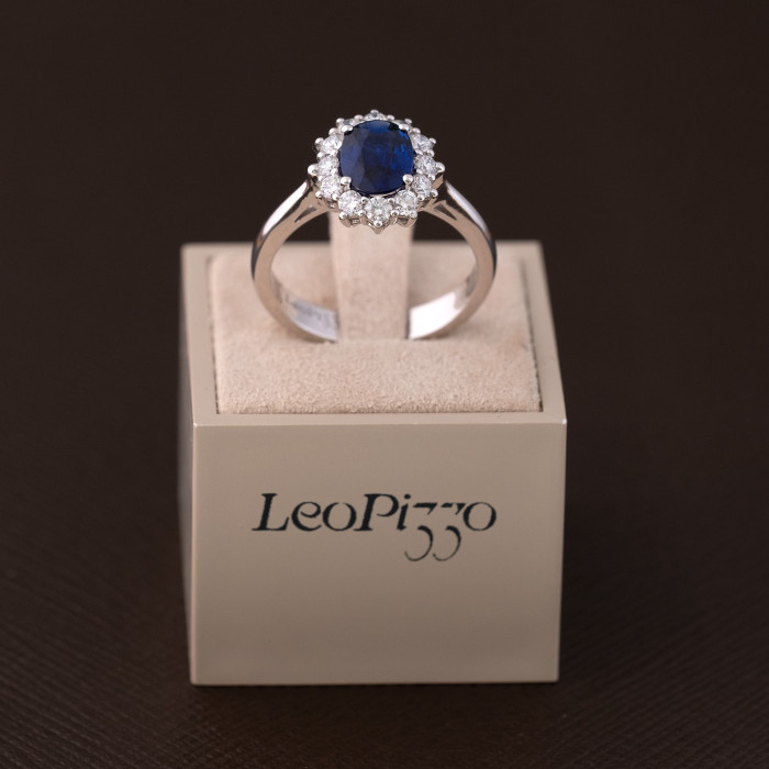 Anello Zaffiro, Leo Pizzo