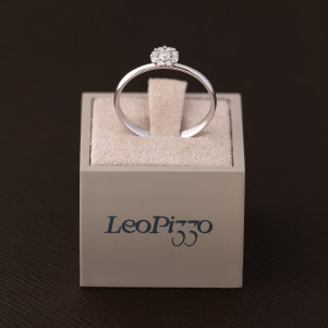 Anello Diamanti, Leo Pizzo