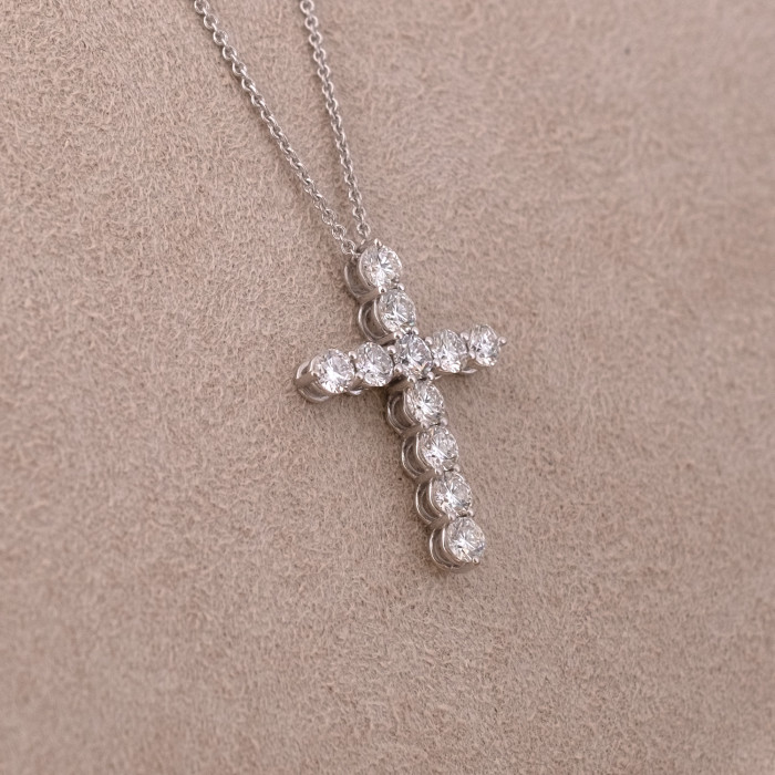 Collana Croce, Leo Pizzo