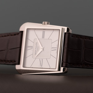 Patek Philippe Gondolo Trapeze Ref. 5489G 2