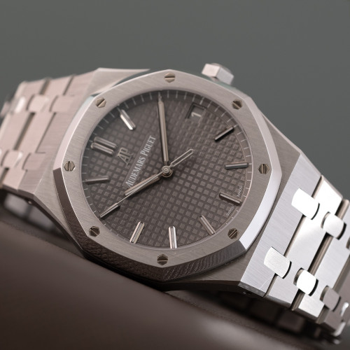 Audemars Piguet Royal Oak Ref. 15500ST