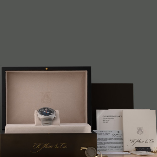 H.Moser & Cie. Streamliner Flyback Chronograph Blue Ref. 6902