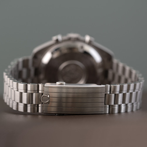 Omega Speedmaster Professional Moonwatch Ref. 310.30.42.50.01.001