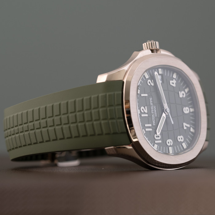 Patek Philippe Aquanaut Ref. 5168G-010