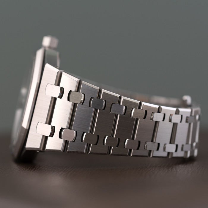 Audemars Piguet Royal Oak Ref. 15202ST