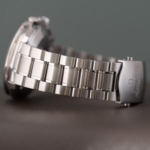 Omega Speedmaster Professional Moonwatch Ref. 35705000 2