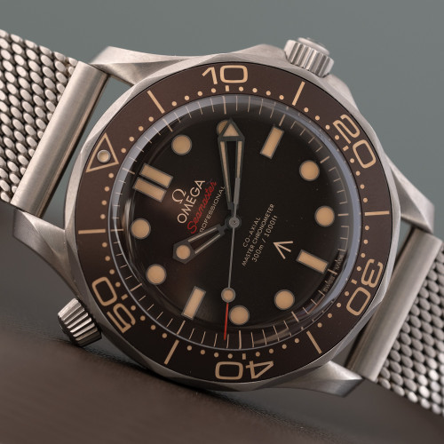 Omega Seamaster Diver 300 M 007 Ref. 210.90.42.20.01.001