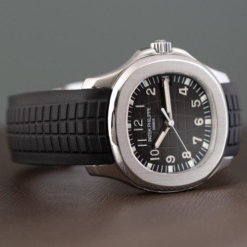 Patek Philippe Aquanaut Ref. 5165