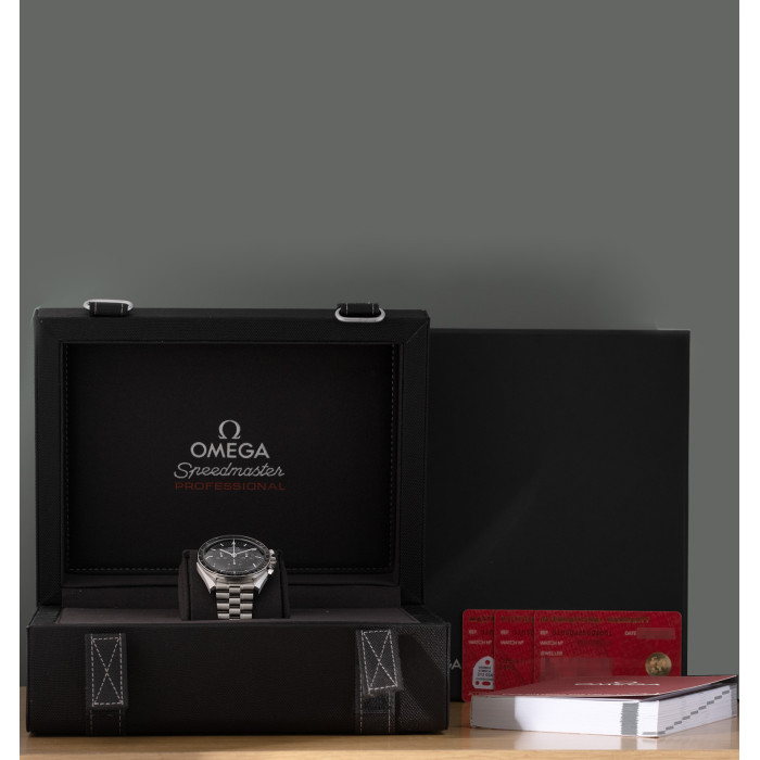 Omega Speedmaster Professional Moonwatch Ref....
