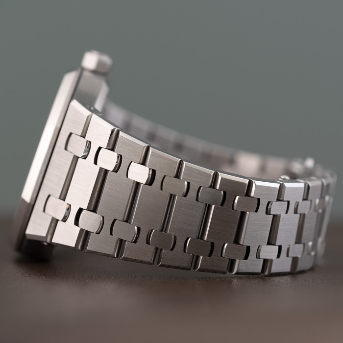 Audemars Piguet Royal Oak Ref. 15300ST