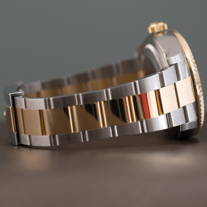 Rolex Sky-Dweller Ref. 326933