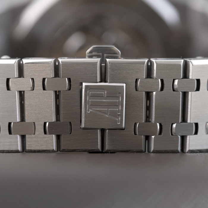 Audemars Piguet Royal Oak Ref. 15300ST