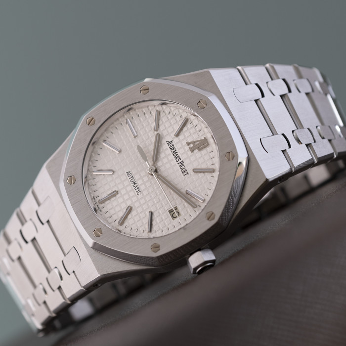 Audemars Piguet Royal Oak Ref. 15300ST