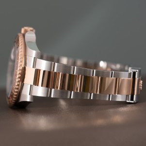 Rolex GMT-Master II Ref. 126711CHNR 2