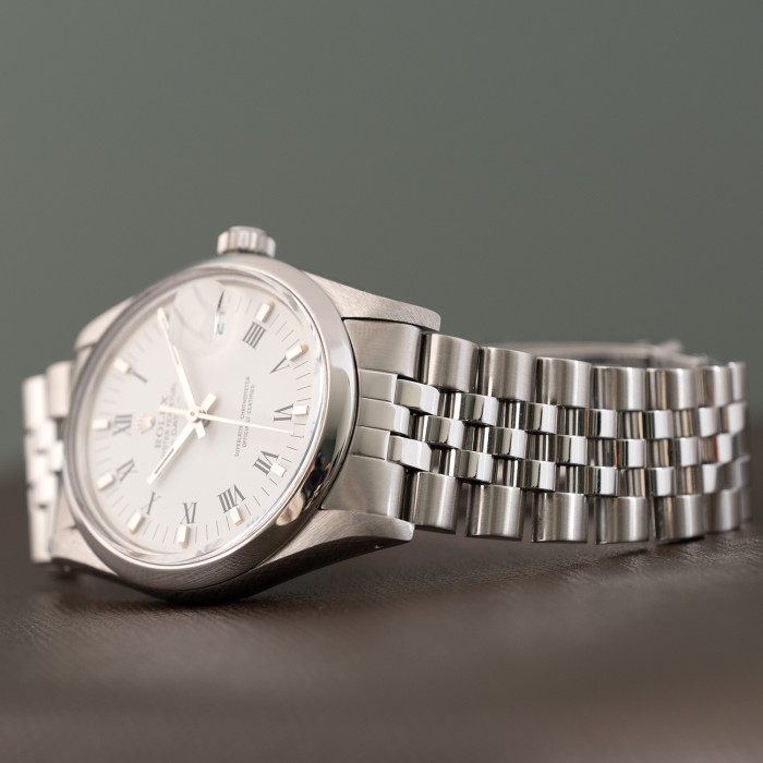 Rolex Oyster Perpetual Date Ref. 15000