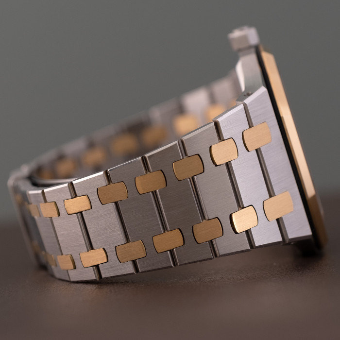 Audemars Piguet Royal Oak Jumbo Ref. 5402SA