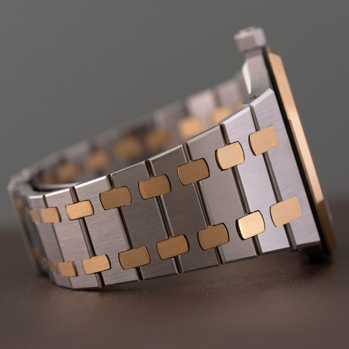 Audemars Piguet Royal Oak Jumbo Ref. 5402SA