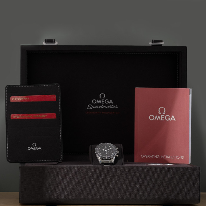 Omega Speedmaster "Ed White" Ref. 31130403001001