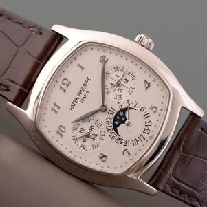 Patek Philippe Perpetual Calendar Ref. 5940G