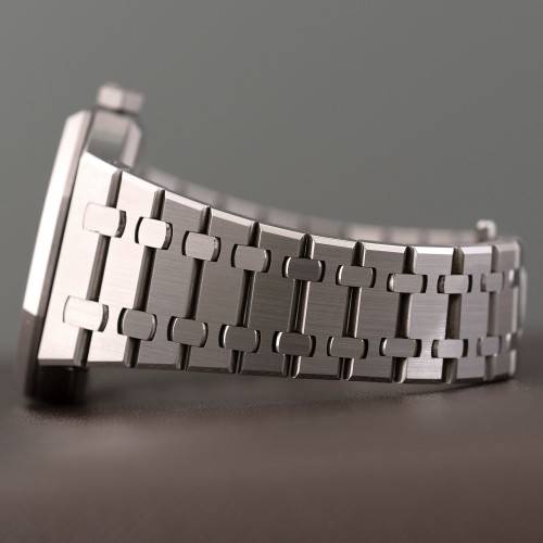 Audemars Piguet Royal Oak Ref. 15500ST