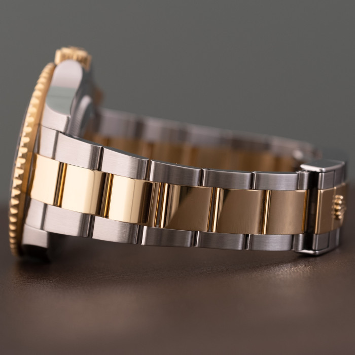 Rolex GMT-Master II Ref. 116713LN