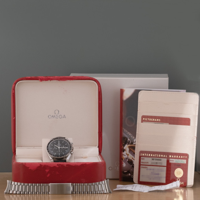 Omega Speedmaster Professional Moonwatch Ref....