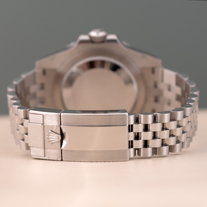 Rolex GMT-Master II Ref. 126710GRNR