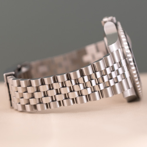 Rolex GMT-Master II Ref. 126710GRNR