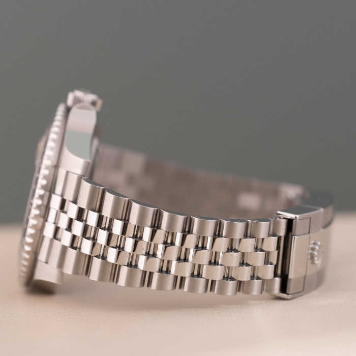 Rolex GMT-Master II Ref. 126710GRNR