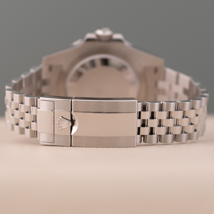 Rolex GMT-Master II Ref. 126710GRNR