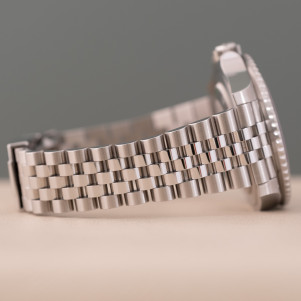 Rolex GMT-Master II Ref. 126710BLRO 2