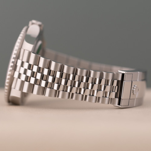 Rolex GMT-Master II Ref. 126710BLRO