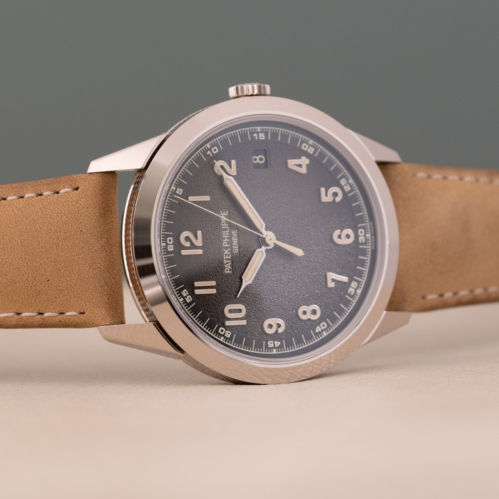 Patek Philippe Calatrava Ref. 5226G