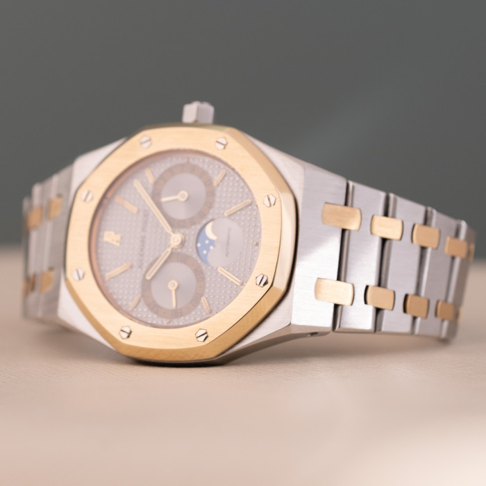 Audemars Piguet Royal Oak Day-Date Ref. 25594SA