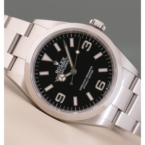 Rolex Explorer Ref. 124270