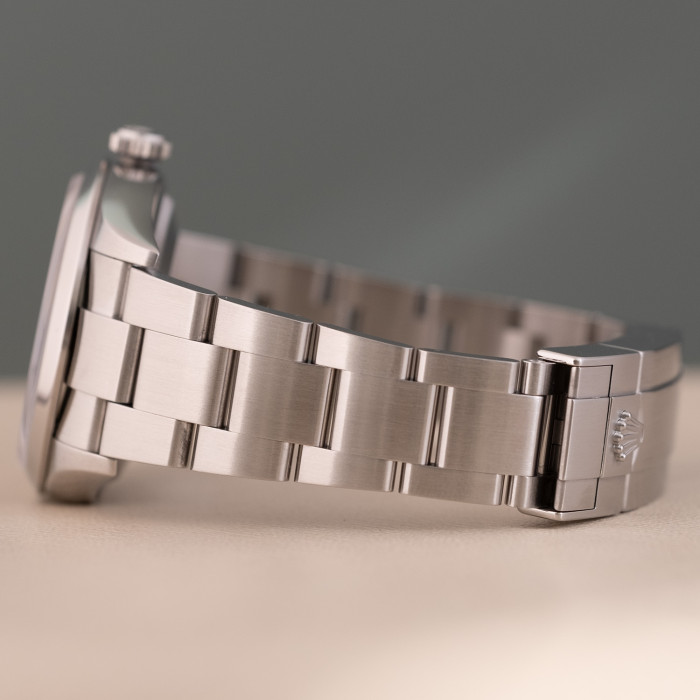 Rolex Explorer Ref. 124270