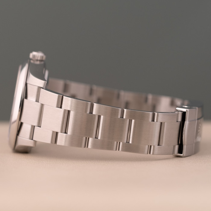 Rolex Oyster Perpetual 34 Ref. 124200