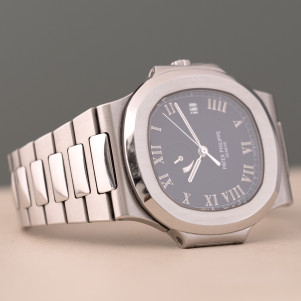 Patek Philippe Nautilus Ref. 3710 2