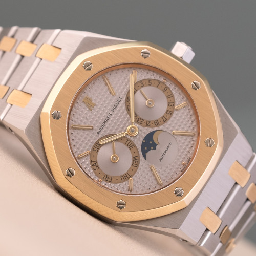 Audemars Piguet Royal Oak Day-Date Ref. 25594SA