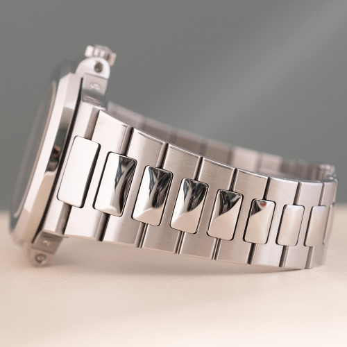 Patek Philippe Nautilus Ref. 5726