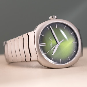 H.Moser & Cie. Streamliner Ref. 6200-1200 2